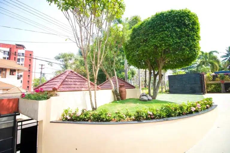 Rzian Homez landscaping in Trivandrum: Manicured garden